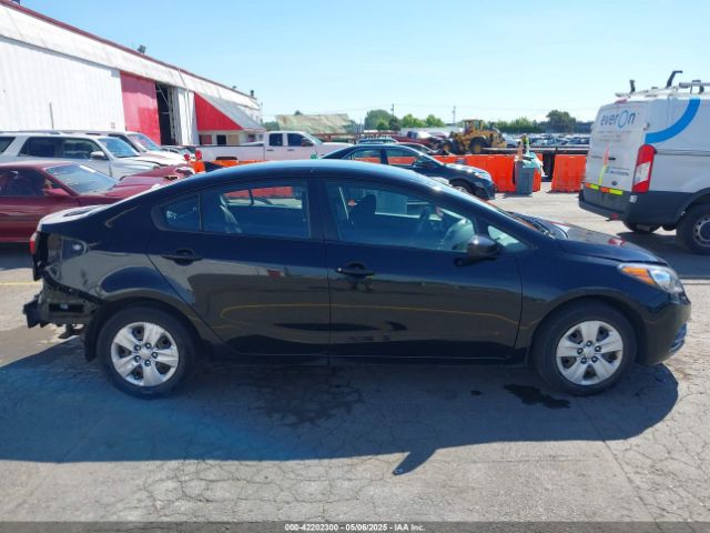KNAFK4A60E5097495 KIA FORTE LX