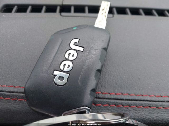 1C4HJXFG4JW174603 Jeep Wrangler