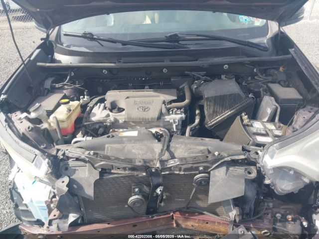 2T3RFREV4HW590998 Toyota Rav4 Xle