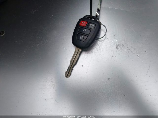 4T1BF1FK4HU312859 Toyota CAMRY SE