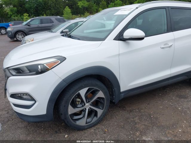 KM8J33A23GU215481 Hyundai Tucson Sport