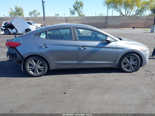 5NPD84LF9JH350586 Hyundai Elantra Value Edition