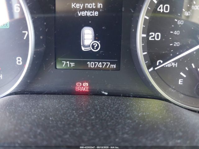 5NPD84LF9JH350586 Hyundai Elantra Value Edition