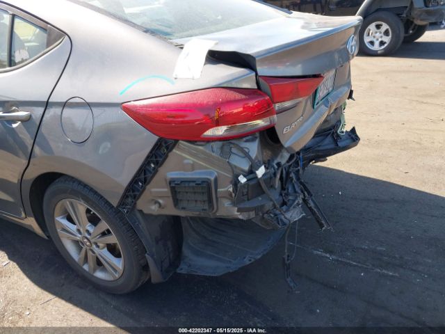 5NPD84LF9JH350586 Hyundai Elantra Value Edition