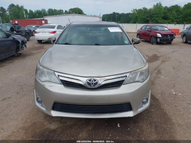 4T1BF1FK2EU762490 Toyota CAMRY XLE