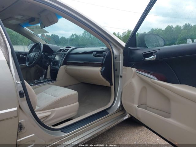 4T1BF1FK2EU762490 Toyota CAMRY XLE