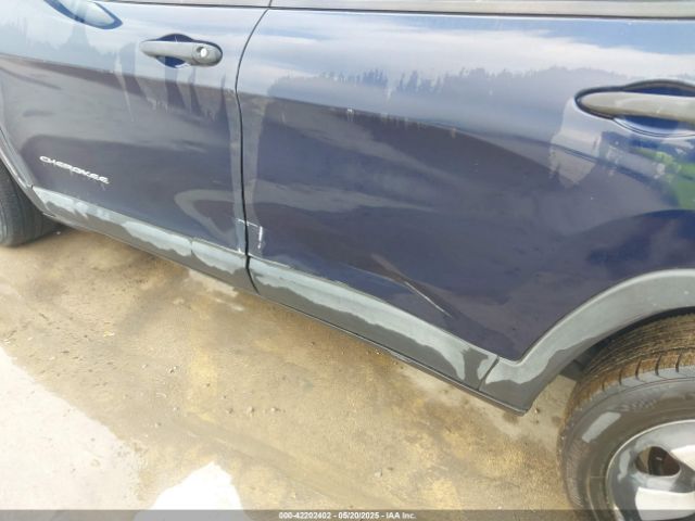 1C4PJLAB2EW279808 Jeep Cherokee Sport