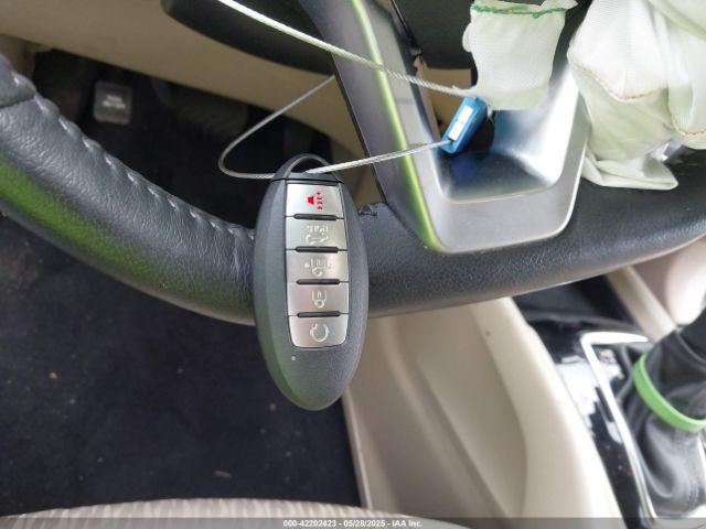 JN8AT2MT0LW043383 Nissan Rogue Sv Fwd
