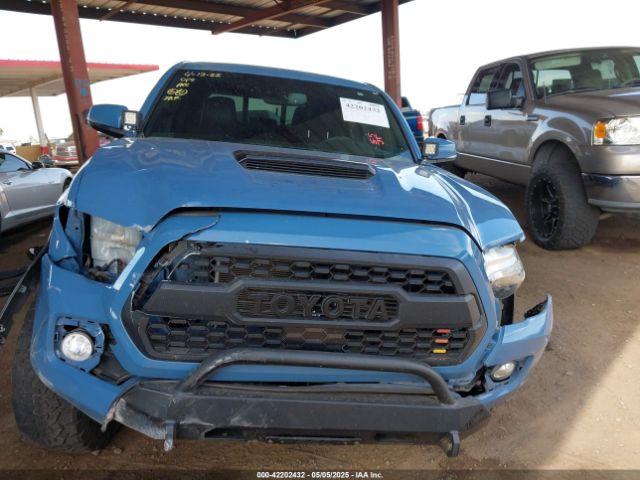 3TMCZ5AN8KM276615 Toyota Tacoma Trd Off Road