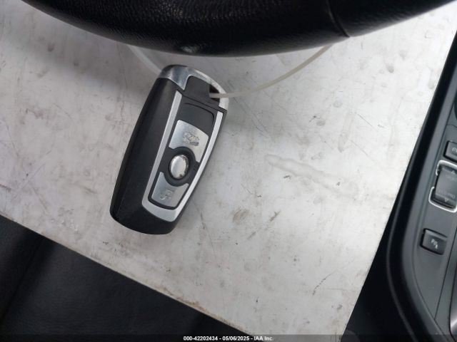 WBA8E1C31HA156762 BMW 330e Iperformance