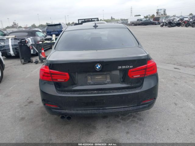 WBA8E1C31HA156762 BMW 330e Iperformance