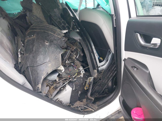 Hyundai Kona Limited 2022 KM8K5CA37NU811052 Image 8