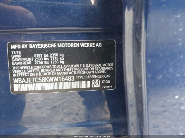 2019 BMW 540I WBAJE7C58KWW16483 Photo 8