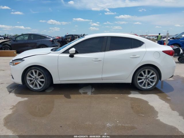 JM1BN1V76H1106335 Mazda Mazda3 Touring