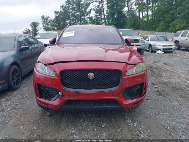 SADCJ2GX8JA329196 Jaguar F-pace 30t Premium