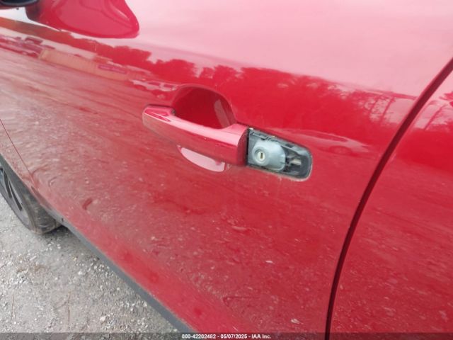 SADCJ2GX8JA329196 Jaguar F-pace 30t Premium