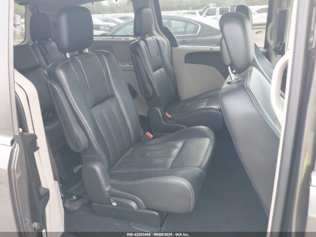 2C4RC1CG9FR646214 Chrysler Town & Country Touring-l