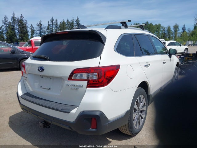 4S4BSETC0K3261051 Subaru Outback 3.6r Touring