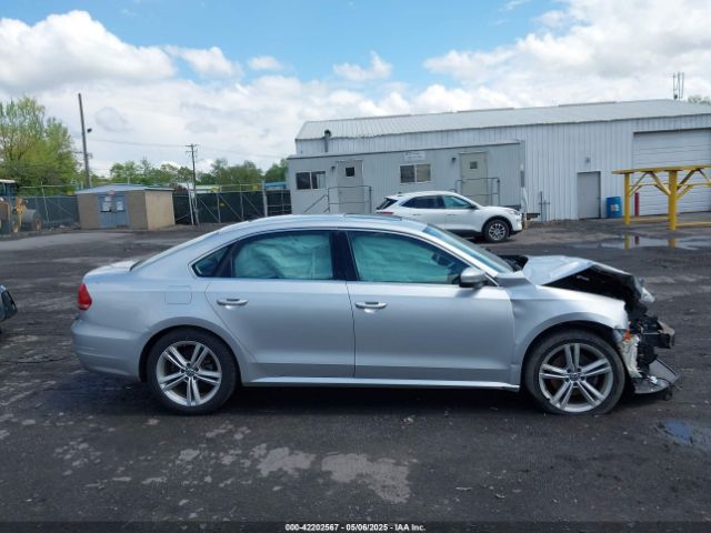 1VWBT7A32EC070023 Volkswagen Passat 1.8t Se