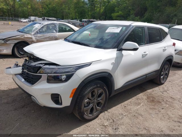 2024 KIA SELTOS KNDEPCAA6R7614582 Photo 1
