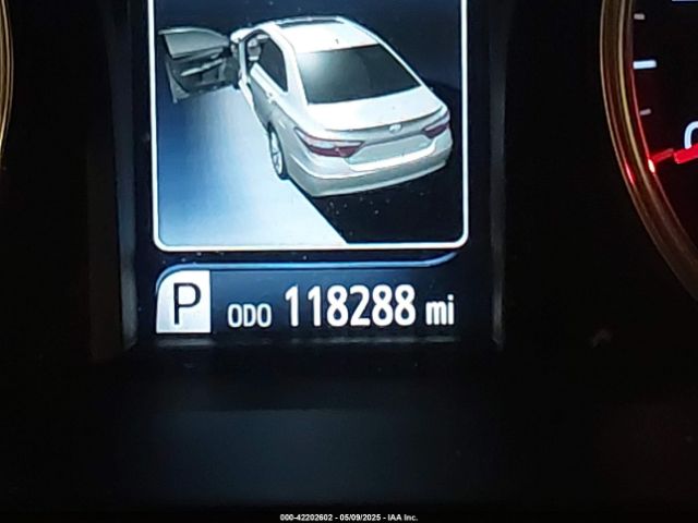 4T1BF1FK9FU491073 Toyota CAMRY SE