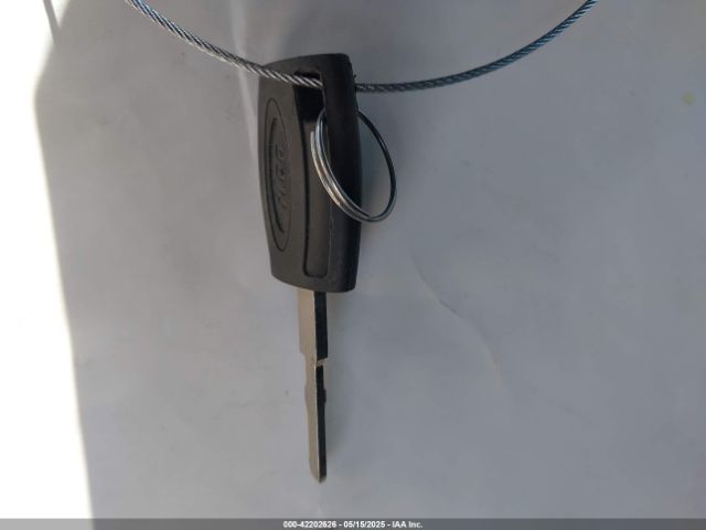 1FADP3E27HL284980 Ford FOCUS S