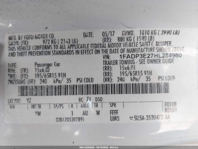 1FADP3E27HL284980 Ford FOCUS S