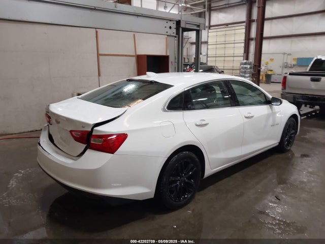 1G1ZE5ST4HF116347 Chevrolet MALIBU 1LT