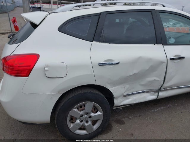 JN8AS5MT5FW661016 Nissan Rogue