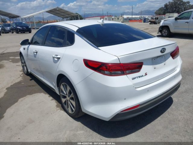 2018 KIA OPTIMA 5XXGT4L39JG255863 Photo 2