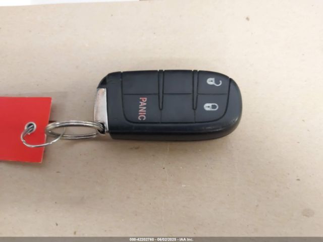 3C4PDDAG2FT609365 Dodge JOURNEY SE