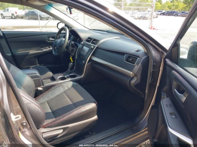 4T1BF1FK4HU814626 Toyota CAMRY SE