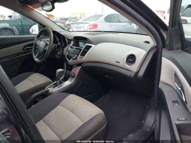 1G1PA5SH4F7155493 Chevrolet Cruze Ls Auto