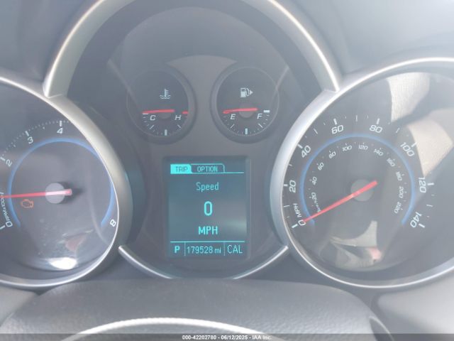 1G1PA5SH4F7155493 Chevrolet Cruze Ls Auto