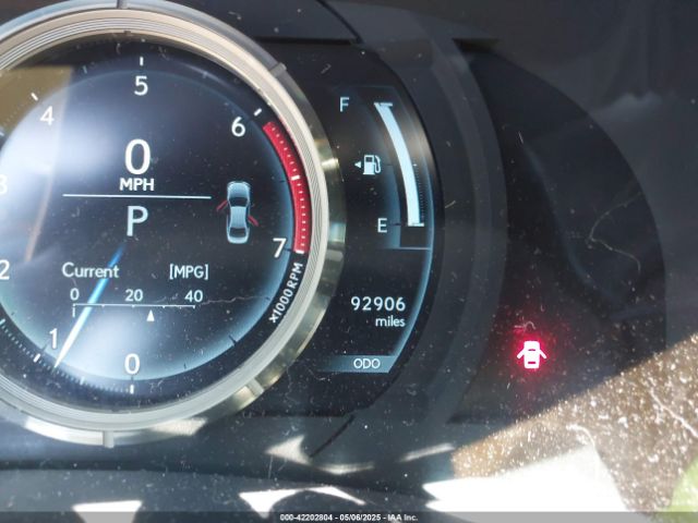 JTHBA1D22G5011214 Lexus IS 200T