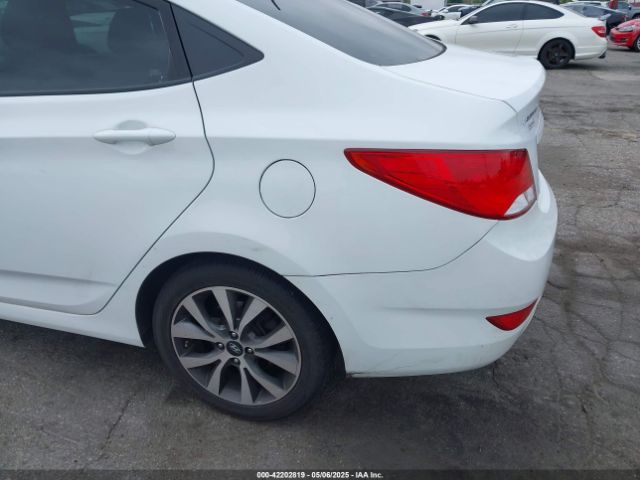 KMHCT4AE8HU348344 Hyundai Accent Value Edition