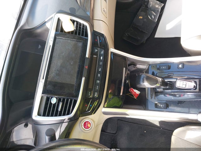 JHMCR6F5XHC024453 Honda lfa1