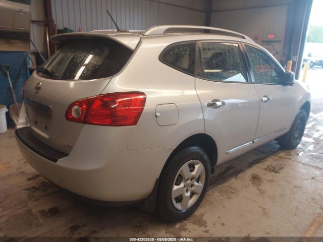 JN8AS5MV3EW721939 Nissan Rogue Select S