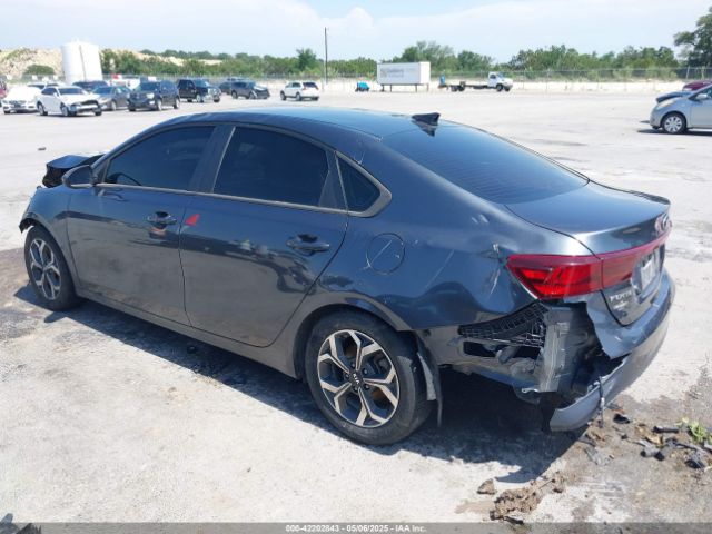 2020 KIA FORTE 3KPF24AD3LE260269 Photo 2