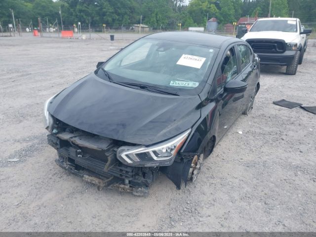 3N1CN8EV3ML891172 Nissan Versa Sv Xtronic Cvt
