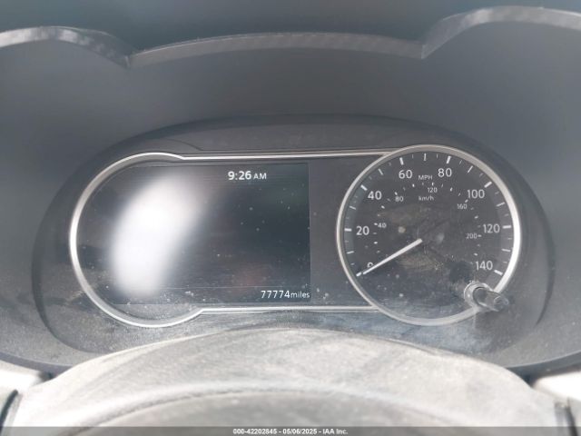 3N1CN8EV3ML891172 Nissan Versa Sv Xtronic Cvt