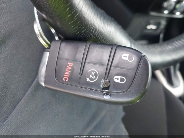 ZACCJABB9HPG37652 Jeep Renegade Latitude Fwd
