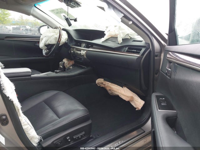 58ABK1GG2HU043775 Lexus ES 350
