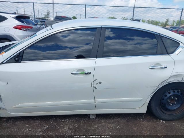 1N4AL3AP1FN367872 Nissan Altima 2.5 S