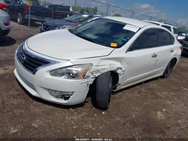 1N4AL3AP1FN367872 Nissan Altima 2.5 S