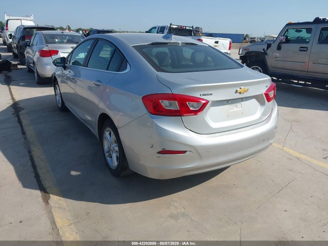 1G1BE5SM7H7188647 Chevrolet Cruze Lt Auto