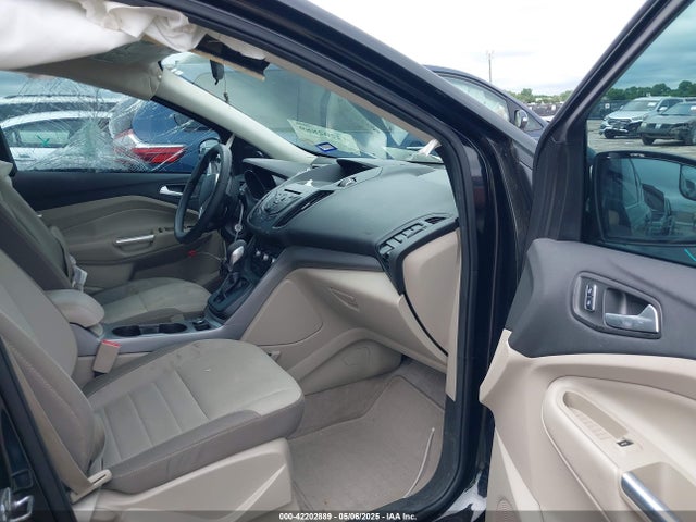 1FMCU0GX9GUB36419 Ford ESCAPE SE