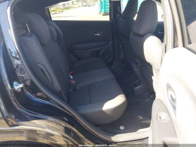 3CZRU6H11NM731885 Honda Hr-v Awd Sport