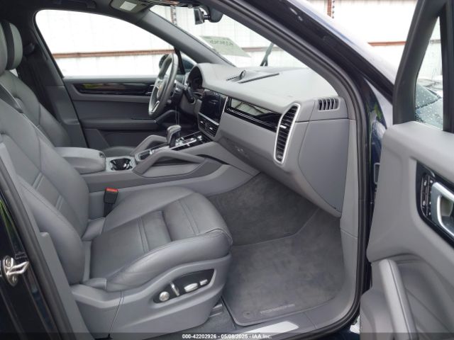 WP1AE2AY8KDA51844 Porsche Cayenne E-hybrid