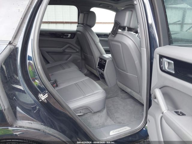 WP1AE2AY8KDA51844 Porsche Cayenne E-hybrid